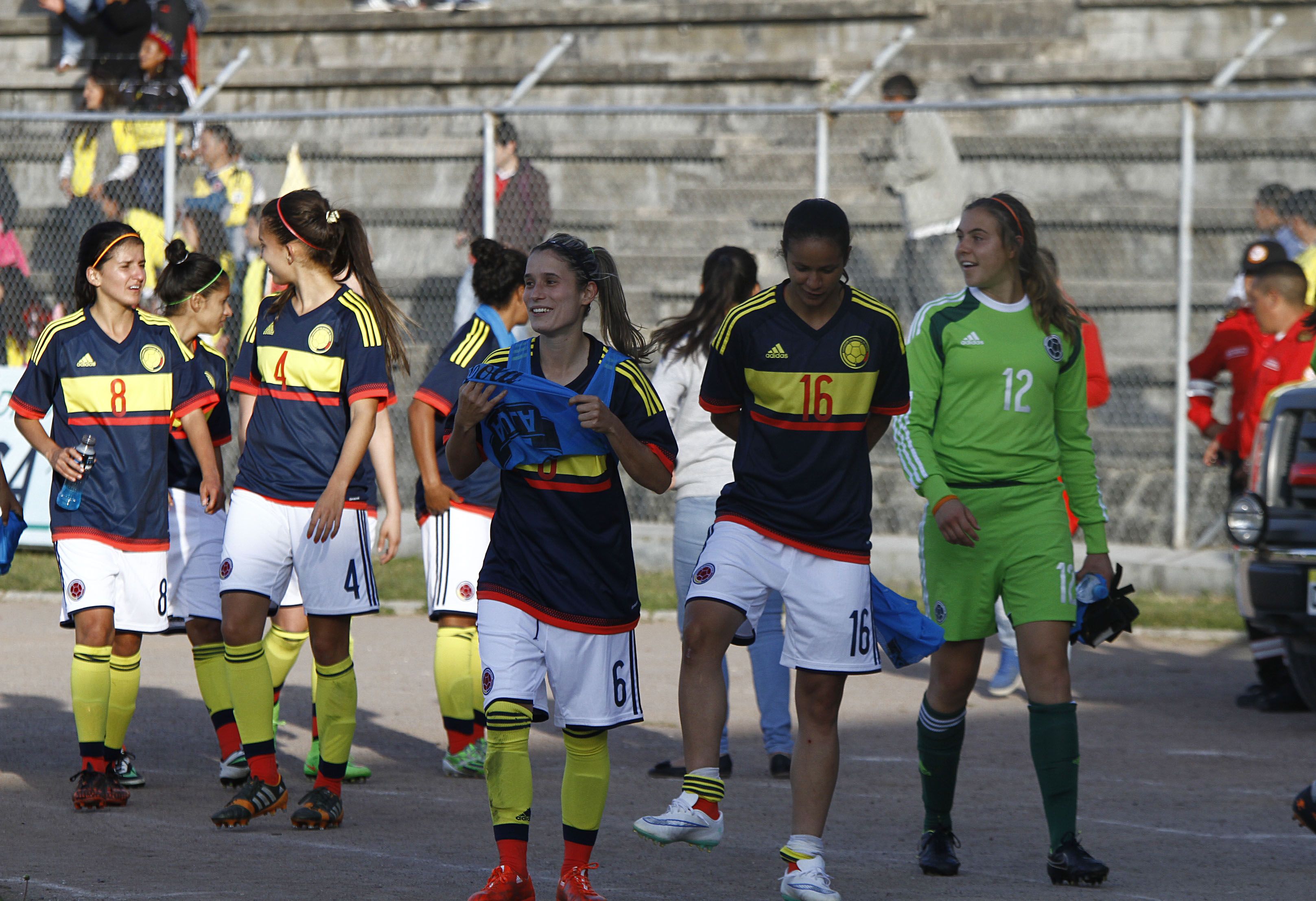 Habrá liga femenina en Colombia pero con condiciones - POLIDEPORTES
