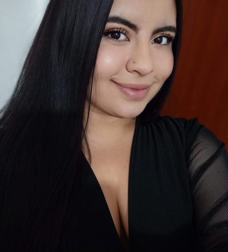 Karen Lorena Uzgame Castillo