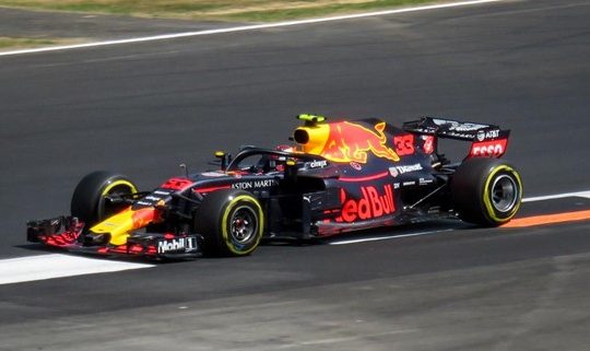 FIA sanciona a Red Bull