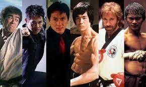 Practicantes de artes marciales mostrando disciplina y técnicas inspiradas en el cine