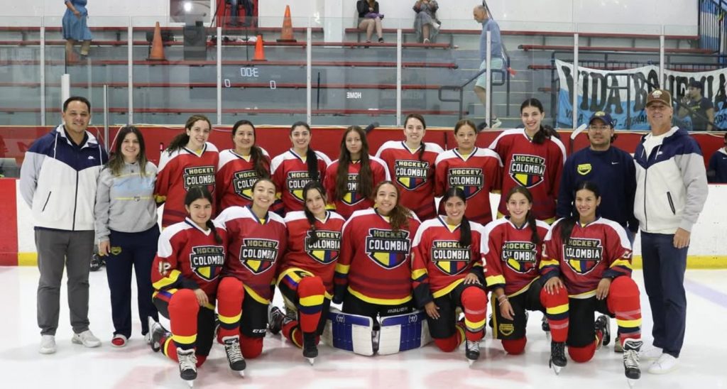 Selección Colombia de hockey sobre ruedas y hielo con logros internacionales en 2025.